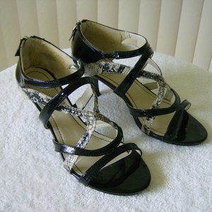 Nicole Miller, faux snakeskin heels, size 8